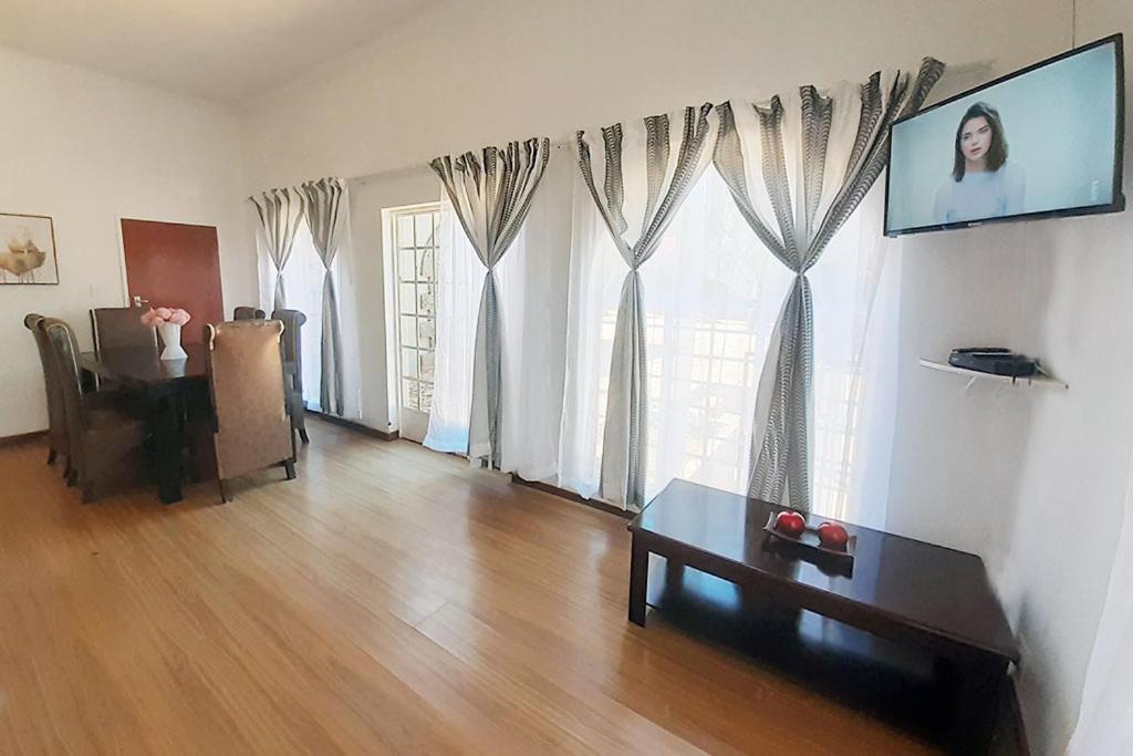 Queens Palace Pretoria-Noord Pokój zdjęcie
